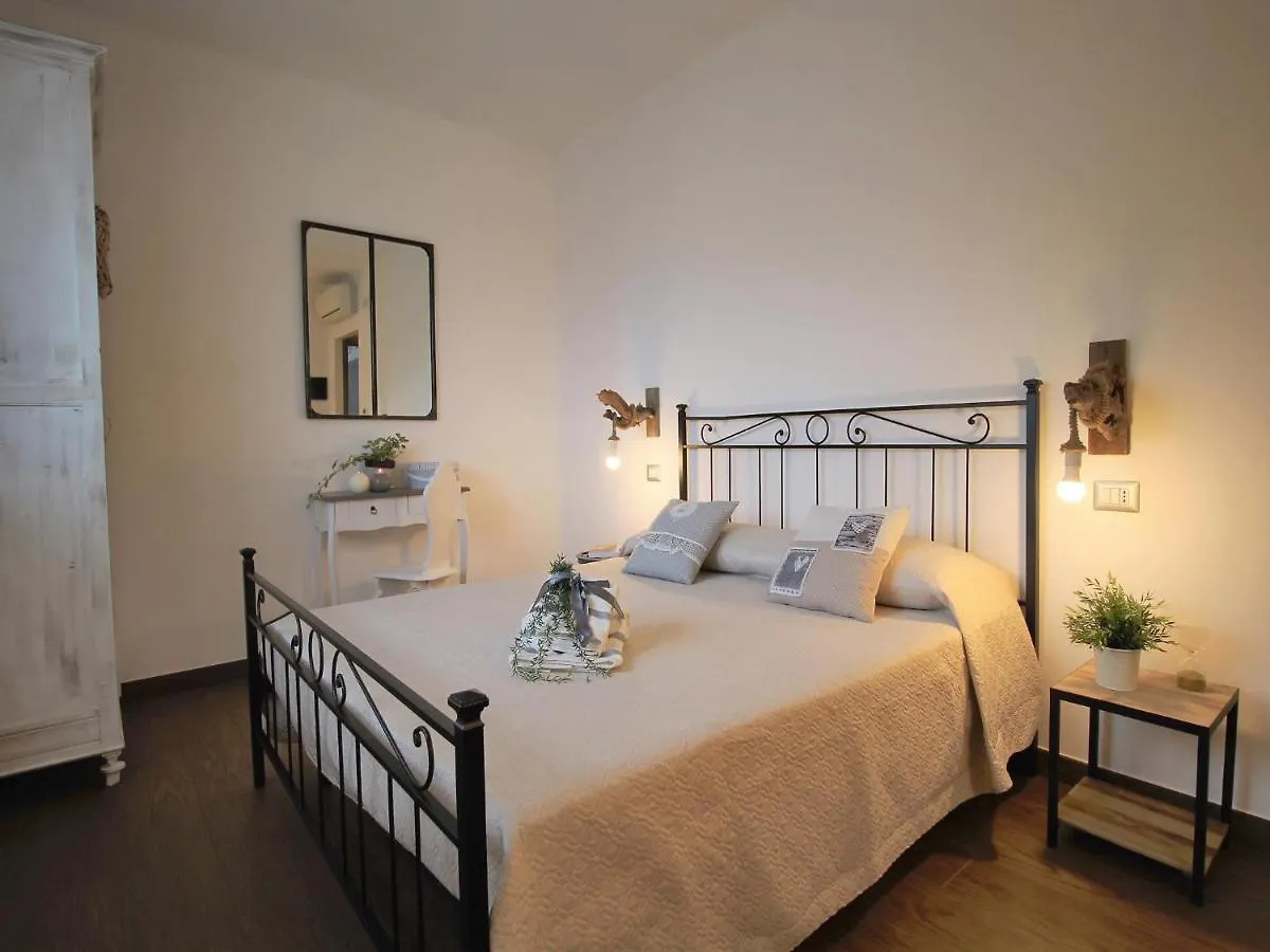 Il Rosale A Celle Ligure Bed and Breakfast Bed & Breakfast